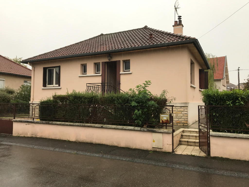 Maison Chenove 5 pièce(s) 77 m2
