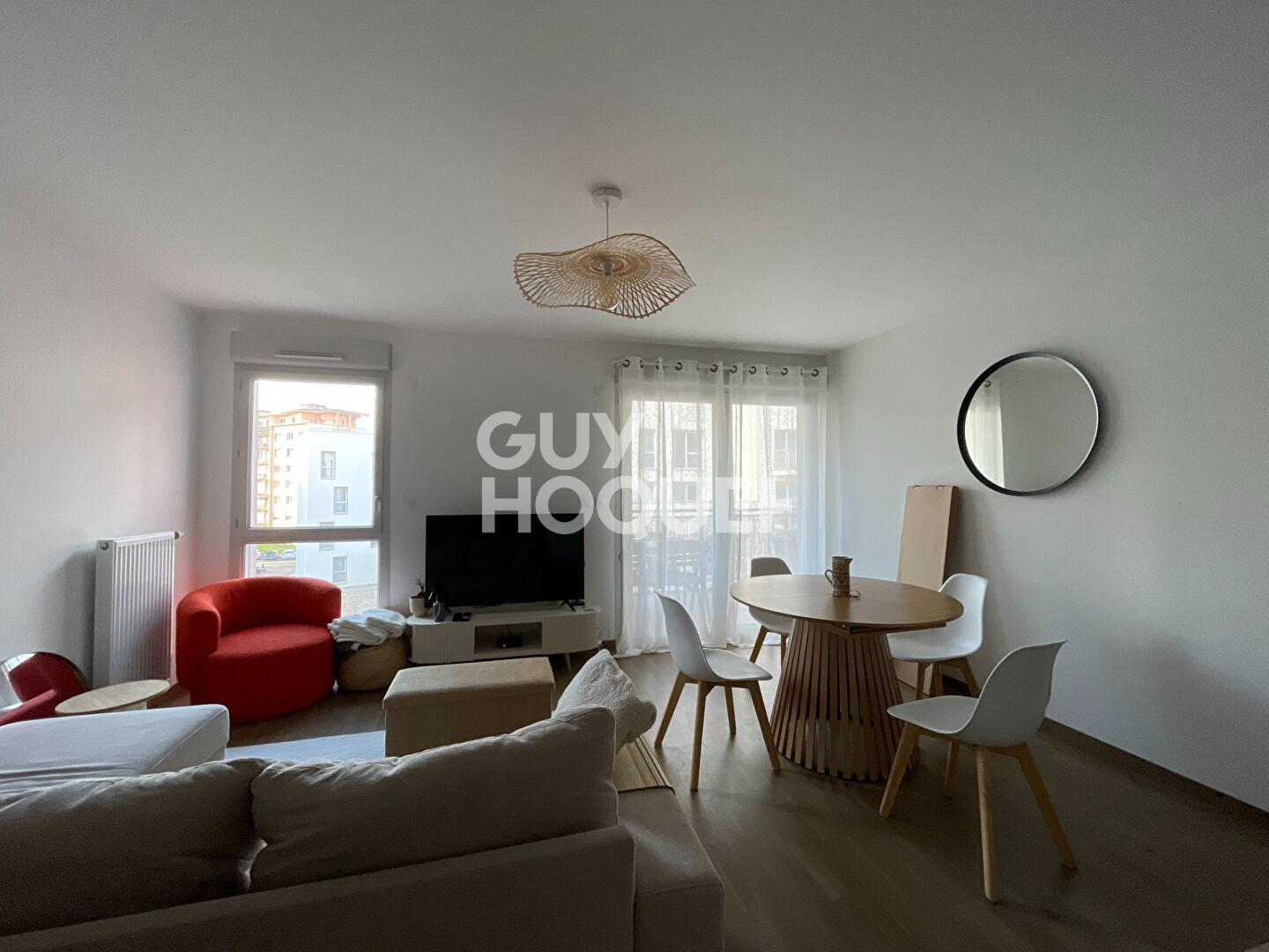 CITE DE LA GASTRONOMIE -  GARE - T2 récent avec PARKING