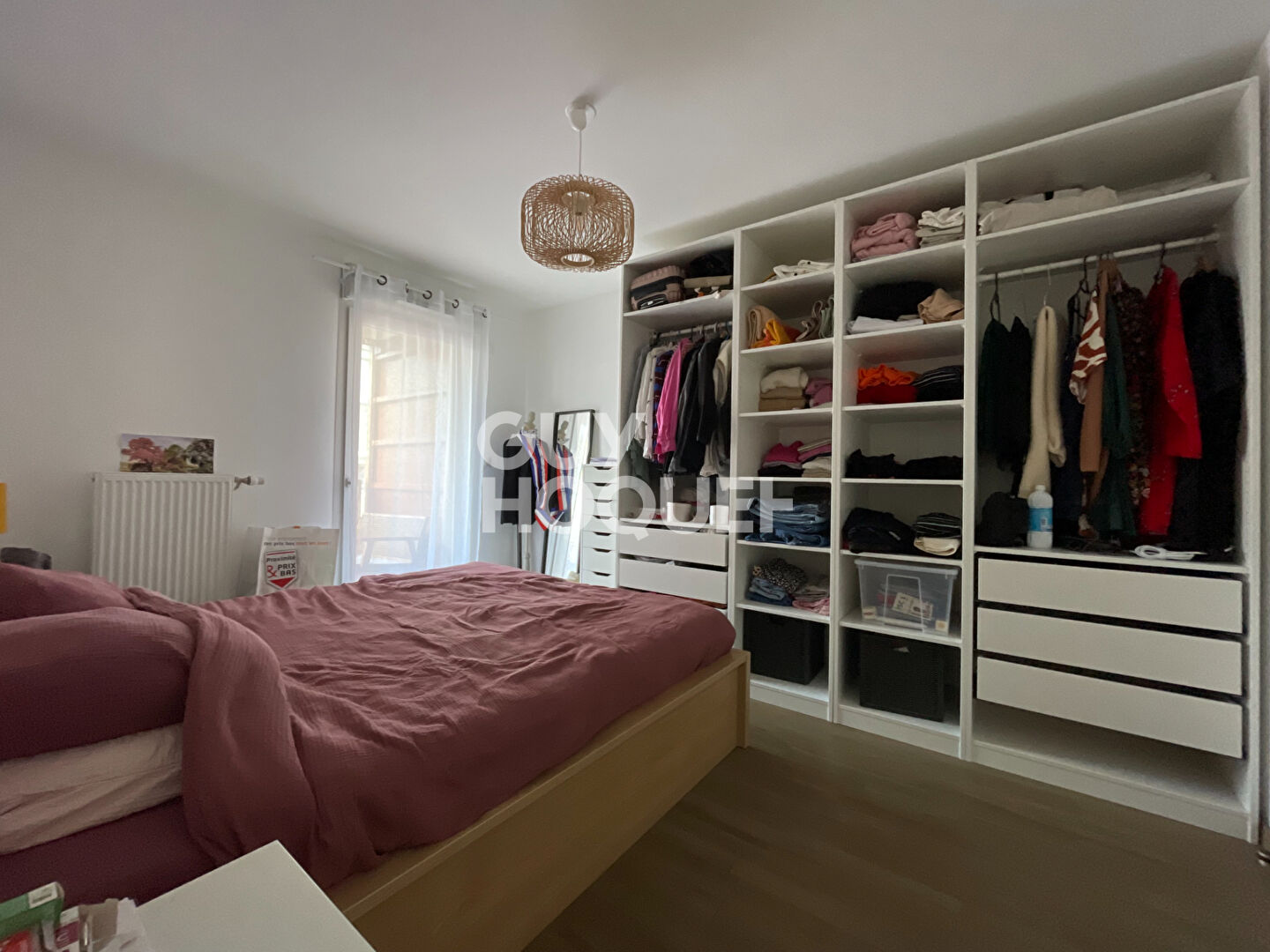 CITE DE LA GASTRONOMIE -  GARE - T2 récent avec PARKING