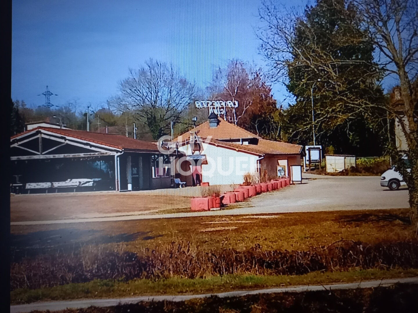 RESTAURANT et DANCING 600 M² + Parking de 8 000 M²