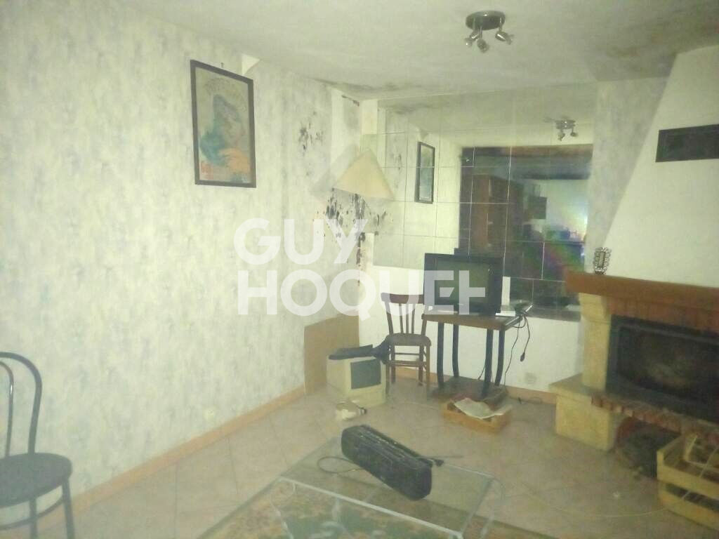 Maison - terrain constructible de 2 430 M² - 71150 DENNEVY  ( ST Léger sur Dheune)