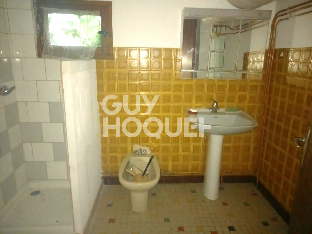 Maison - terrain constructible de 2 430 M² - 71150 DENNEVY  ( ST Léger sur Dheune)