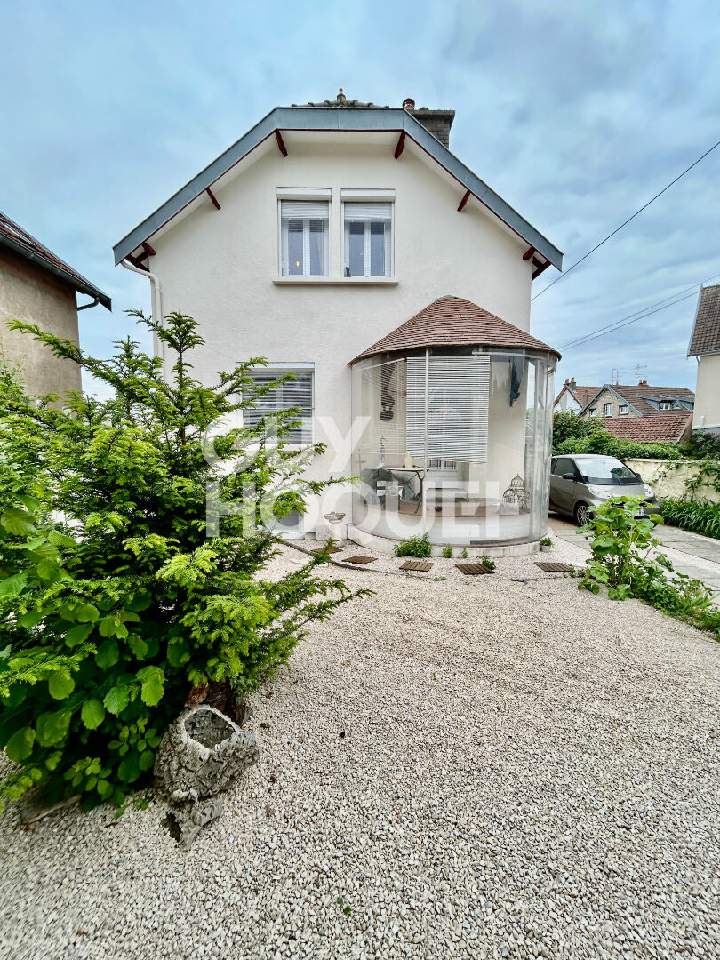 Maison Dijon 6pièce(s) 122 m2 + Atelier de 137 m2