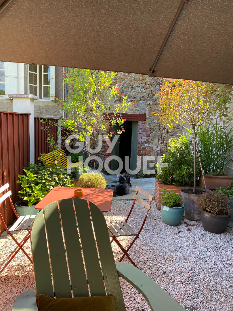 Bar/tabac/restaurant LUCENAY L'EVEQUE