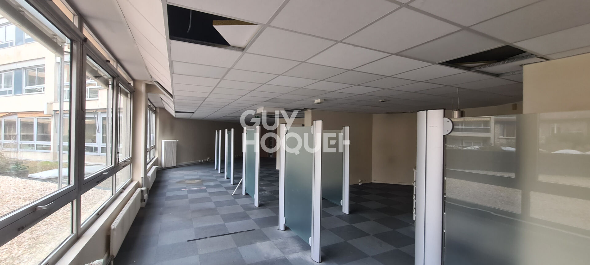 RUE DU TEMPLE LOCAL COMMERCIAL ET BUREAUX 345 m2