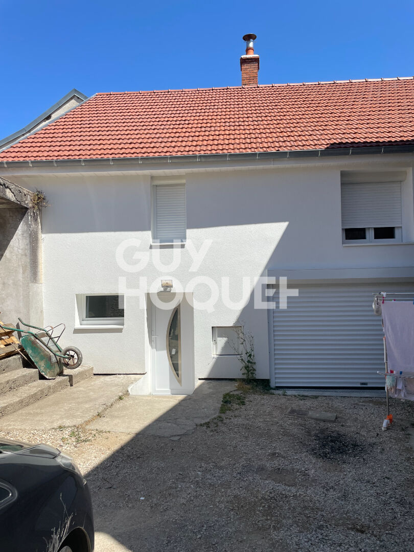SELONGEY : MAISON  DE VILLE  T5  AVEC GARAGE