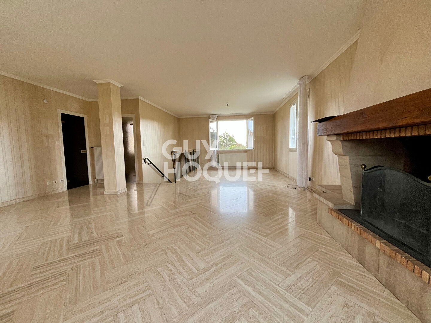 EXCLUSIF à BINGES, Belle maison familiale de 7 pièces, à 20 minutes de DIJON