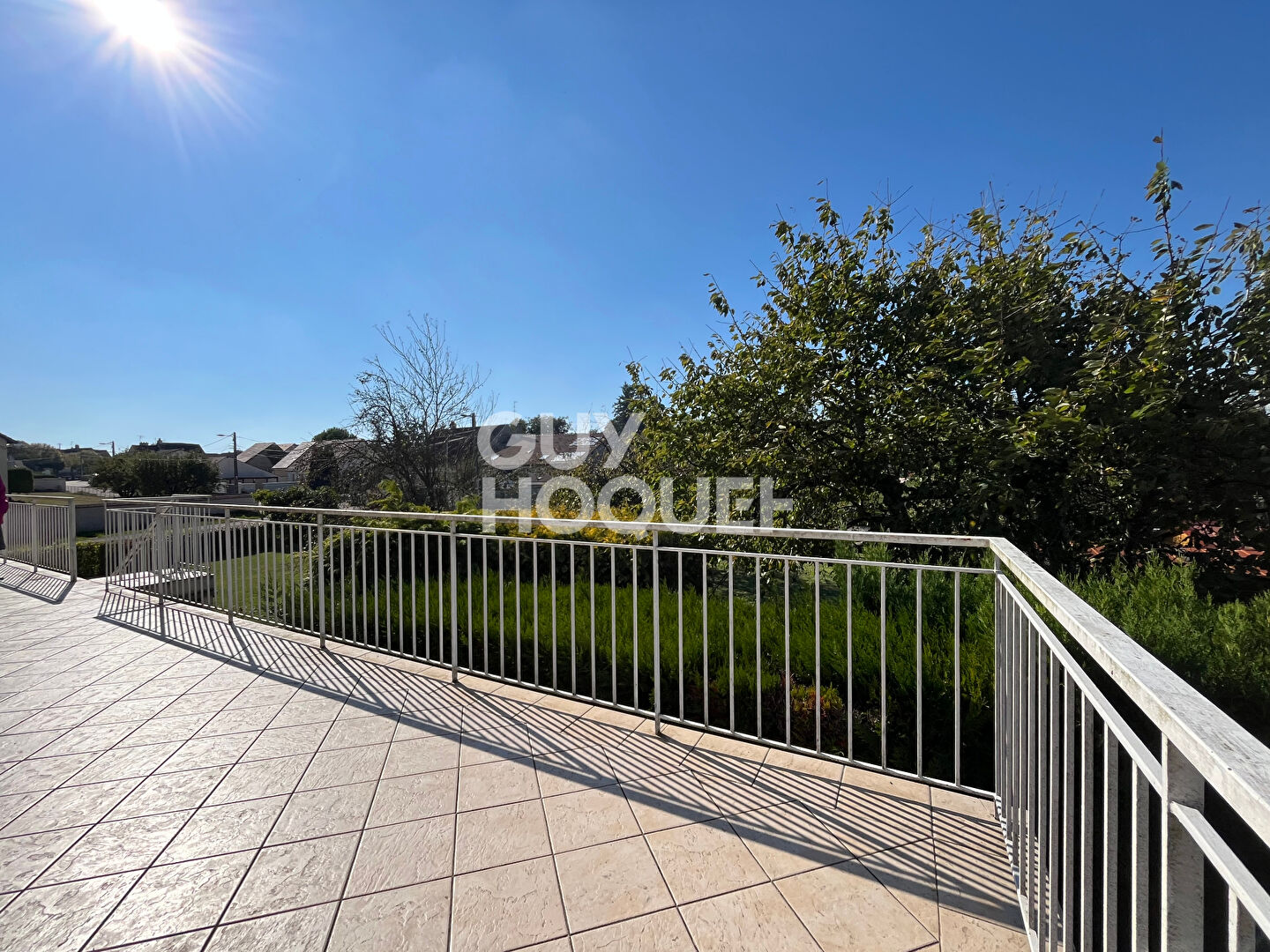 EXCLUSIF à BINGES, Belle maison familiale de 7 pièces, à 20 minutes de DIJON