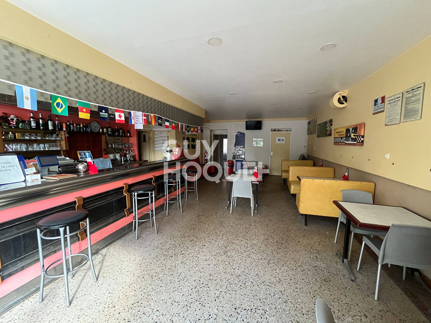 FONDS DE BAR BRASSERIE BRAZEY EN PLAINE