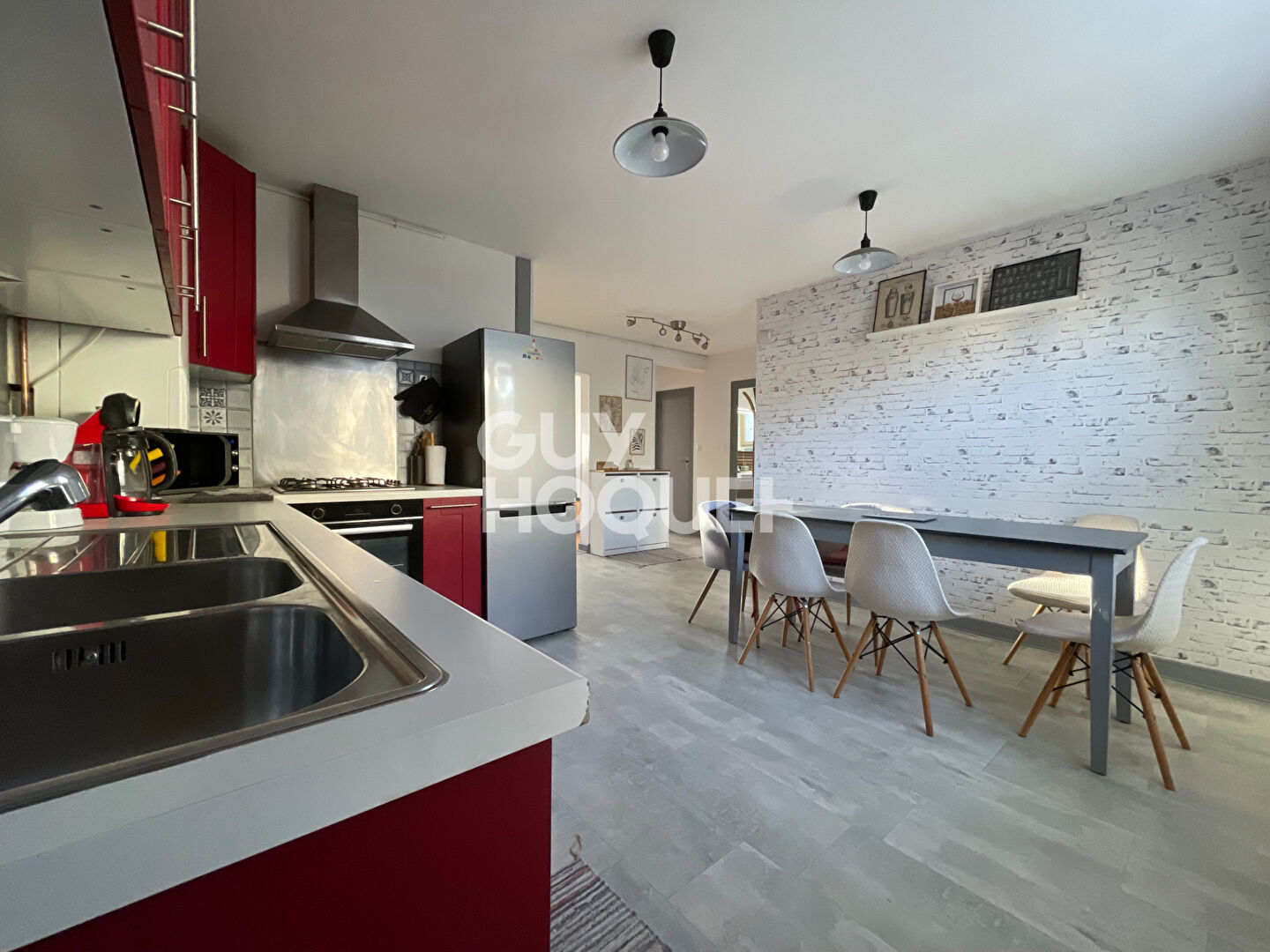 QUARTIER JOFFRE : T3 MEUBLE AVEC GARAGE