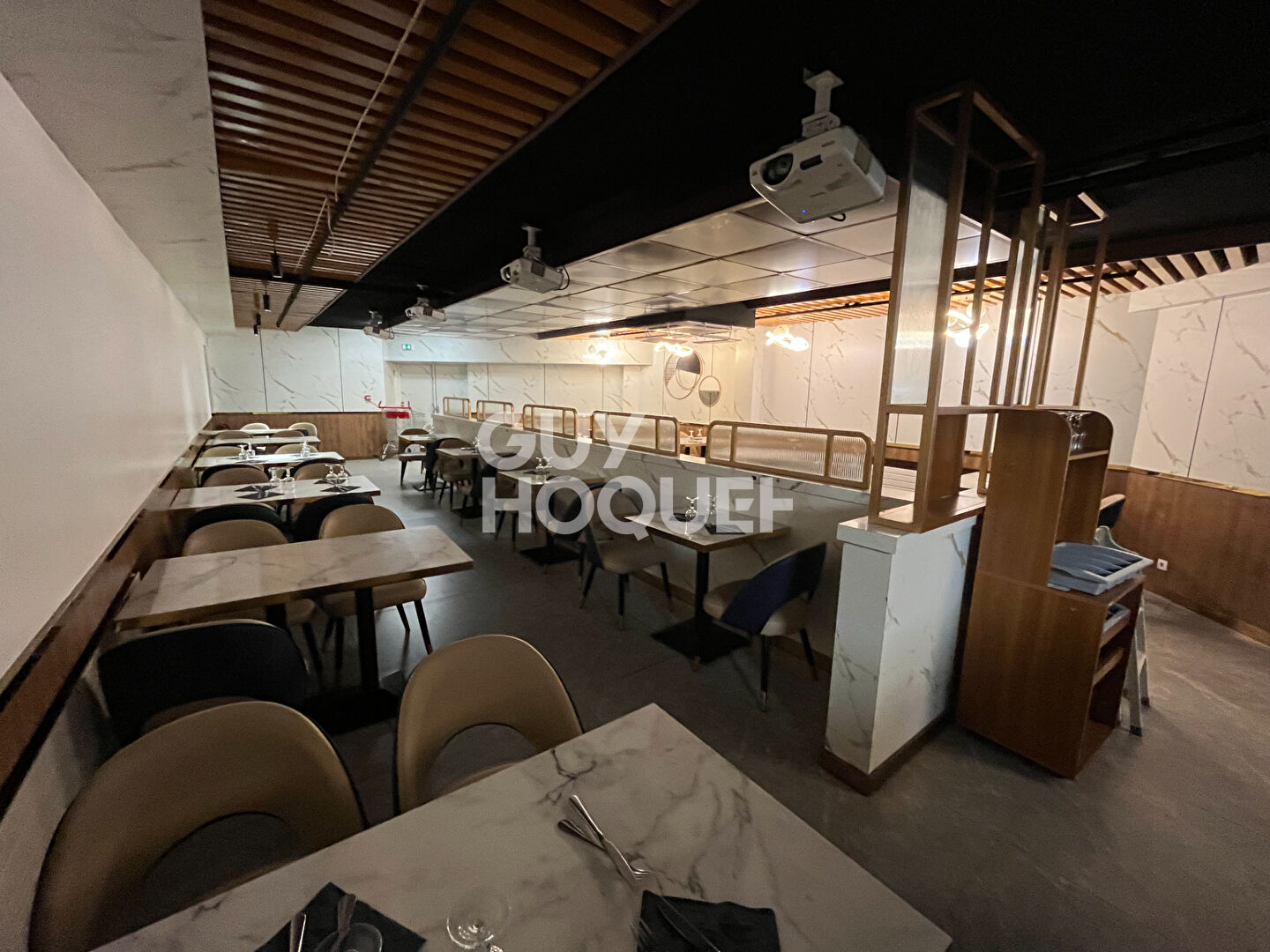 FONDS RESTAURANT QUETIGNY  900 m2