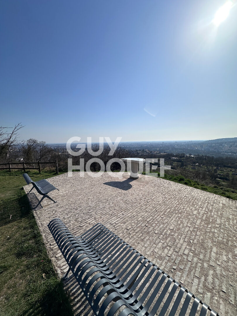 Appartement Talant 2 pièce(s) 54.24 m2 avec place parking privative