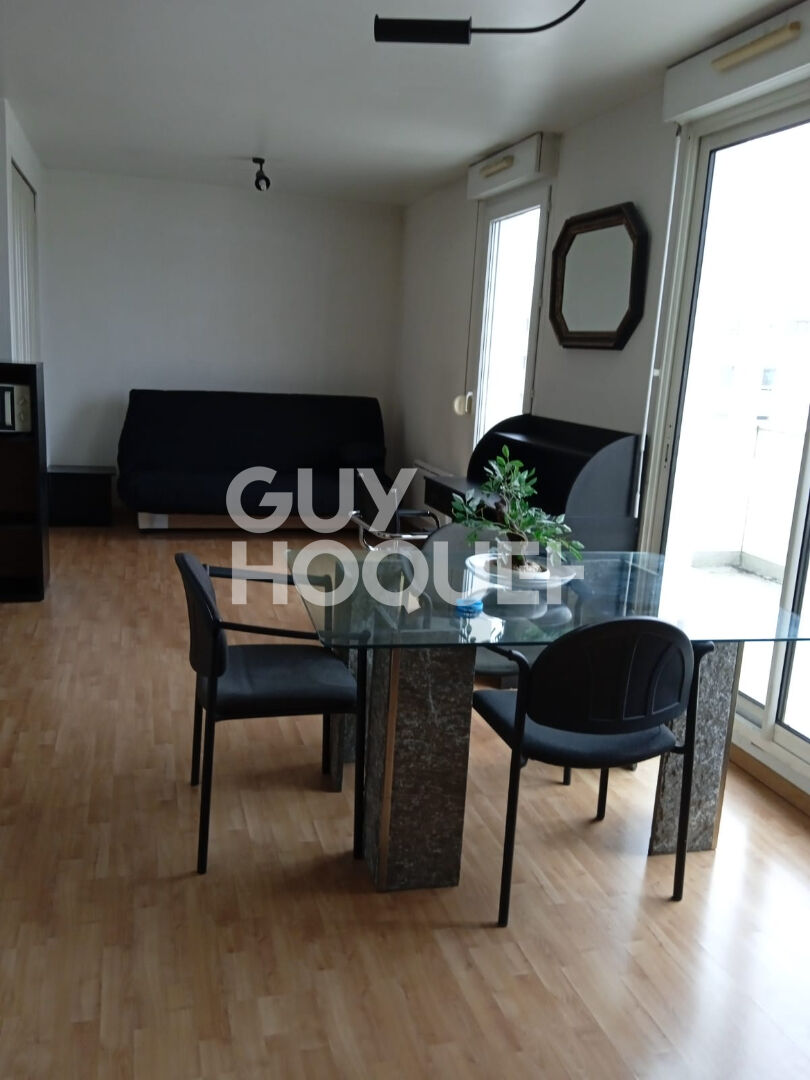 TOISON D'OR - T1  MEUBLE - 33,56 M²