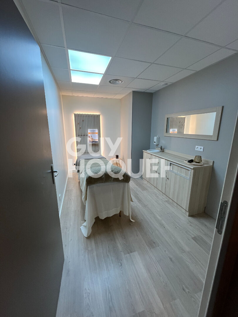 FONDS SALON ESTHETIQUE CHEVIGNY ST SAUVEUR 150 m2