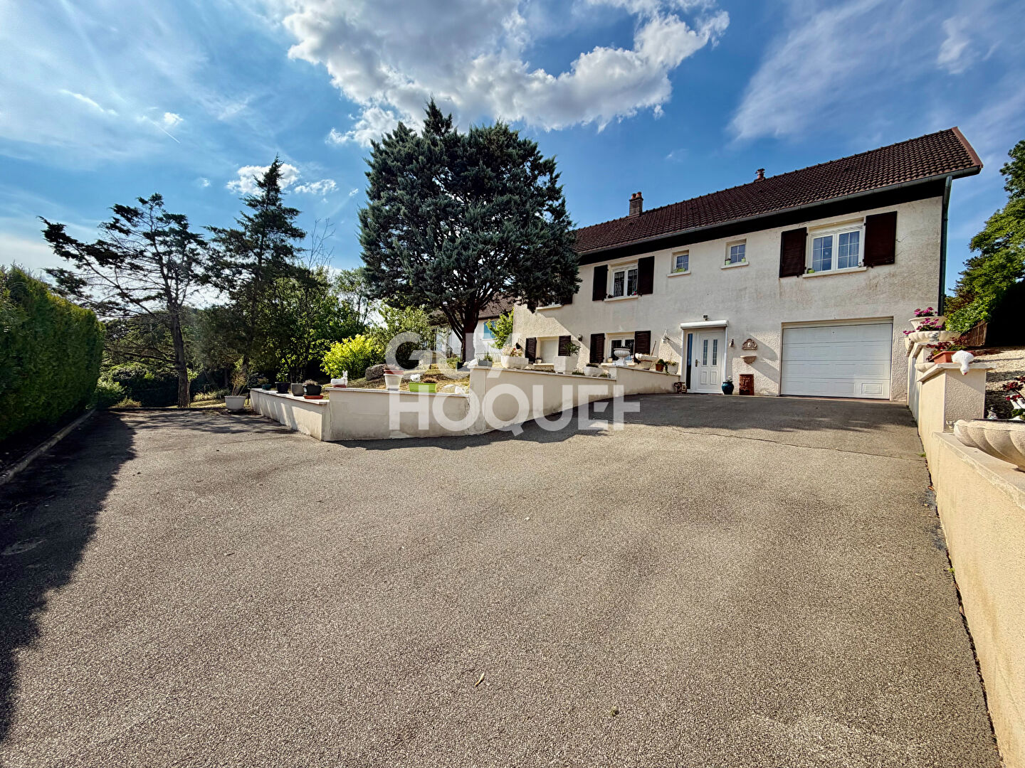 Maison à vendre à Til-Châtel - 6 pièces, 139 m², terrain 1396 m²