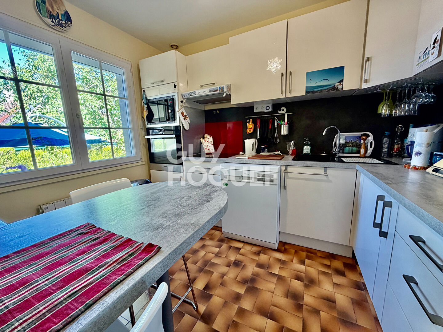 Charmante maison 5 pièces à vendre à Corcelles-les-Monts - 320 000 