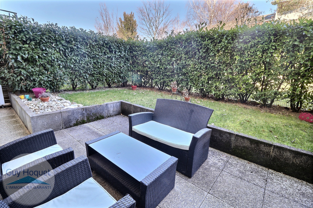 Appartement d'environ 45,15 m² à vendre à THONON LES BAINS (74200).