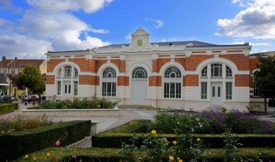 LEVER DE RIDEAU POUR LE NOUVEAU THÉÂTRE DE DREUX