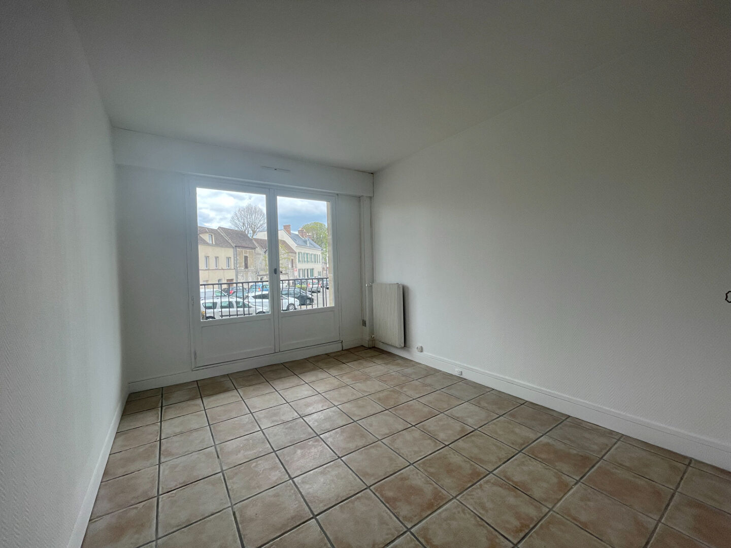 APPARTEMENT LUMINEUX