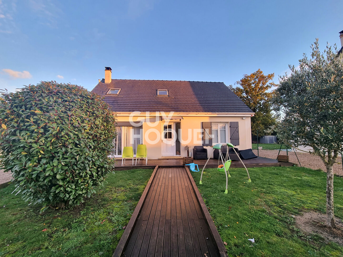 Maison 3 chambres jardin piscine