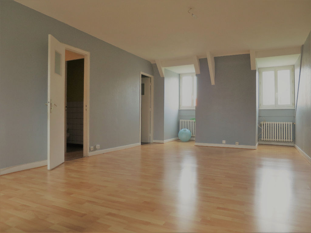 APPARTEMENT 2 CHAMBRES BERGUES