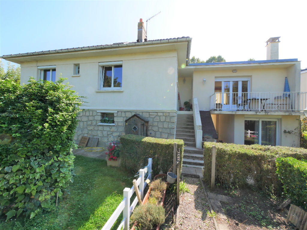 EAUBONNE Quartier pavillonnaire ! Pavillon 111m² avec 4 chambres et sous-sol - terrain 430m²