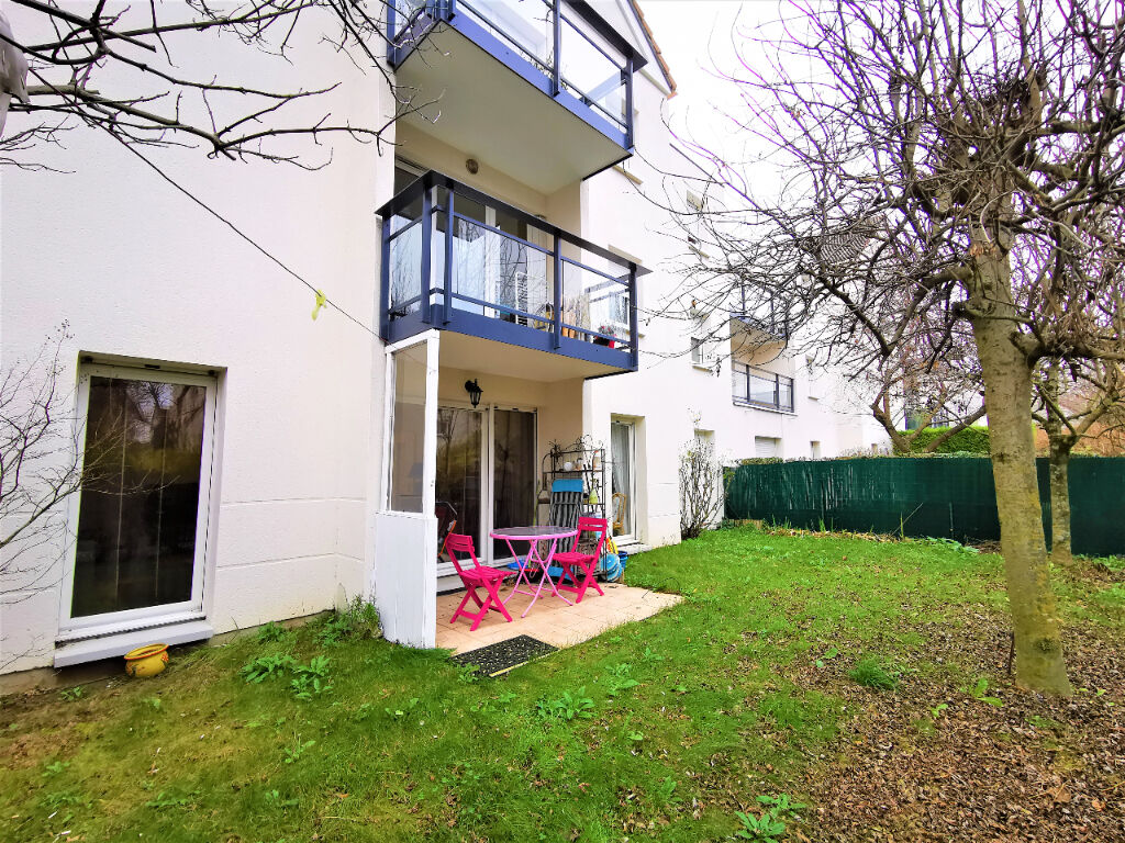 Résidence récente, proche Gare de Taverny - Appartement 2 chambres avec jardin et terrasses + Box sous-sol