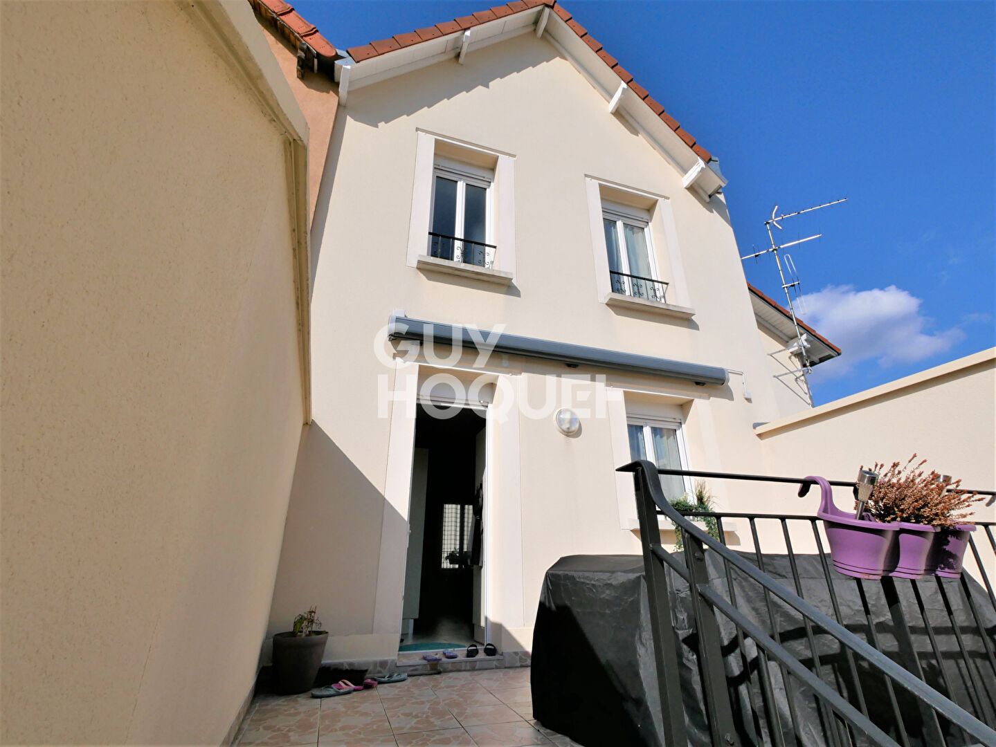 Pavillon avec de superbes Prestations !!