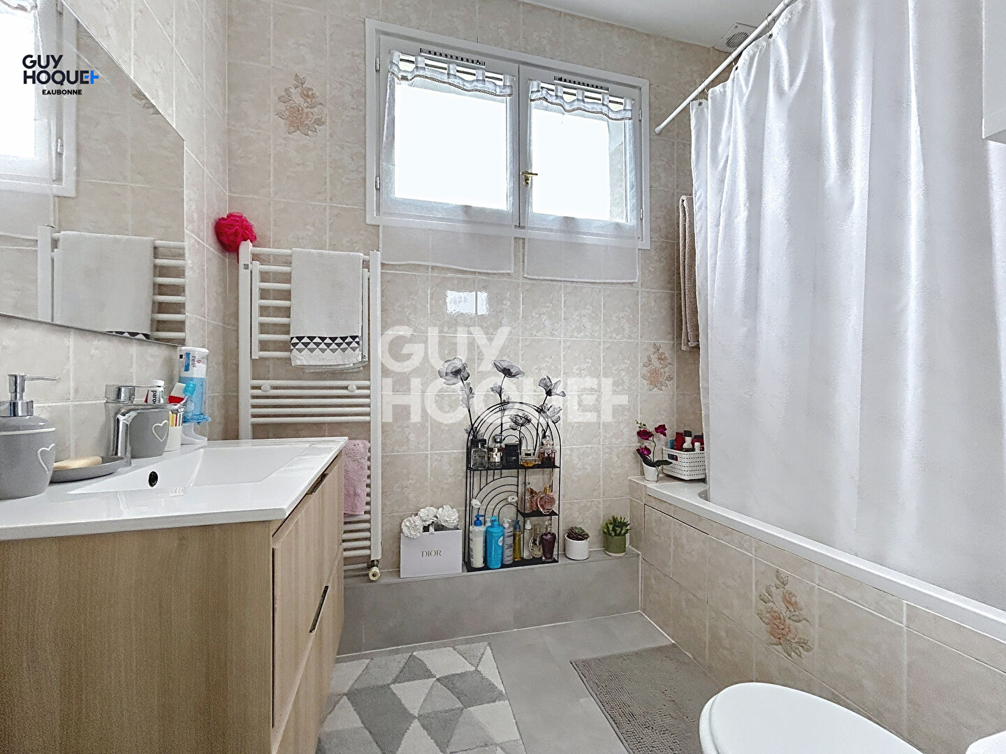 Eaubonne: 12 min Gare Ermont-Eaubonne : Maison 65m²- 2 chambres + sous-sol et garage indépendant