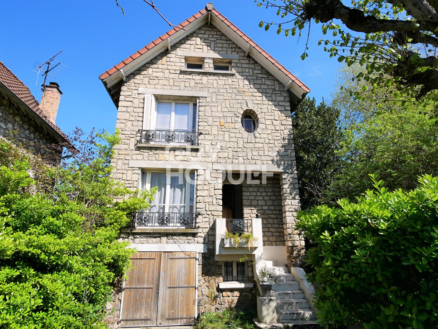 15 min Gare Ermont-Eaubonne- Pavillon 3 chambres + bureau et terrain de 870m²