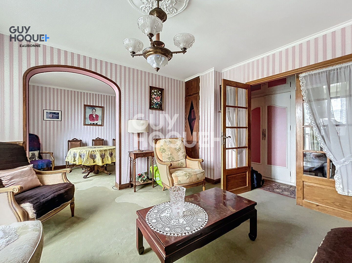 EXCLUSIVITÉ  - F5 - 3 chambres -  Cave et Box - RAVALEMENT EN COURS