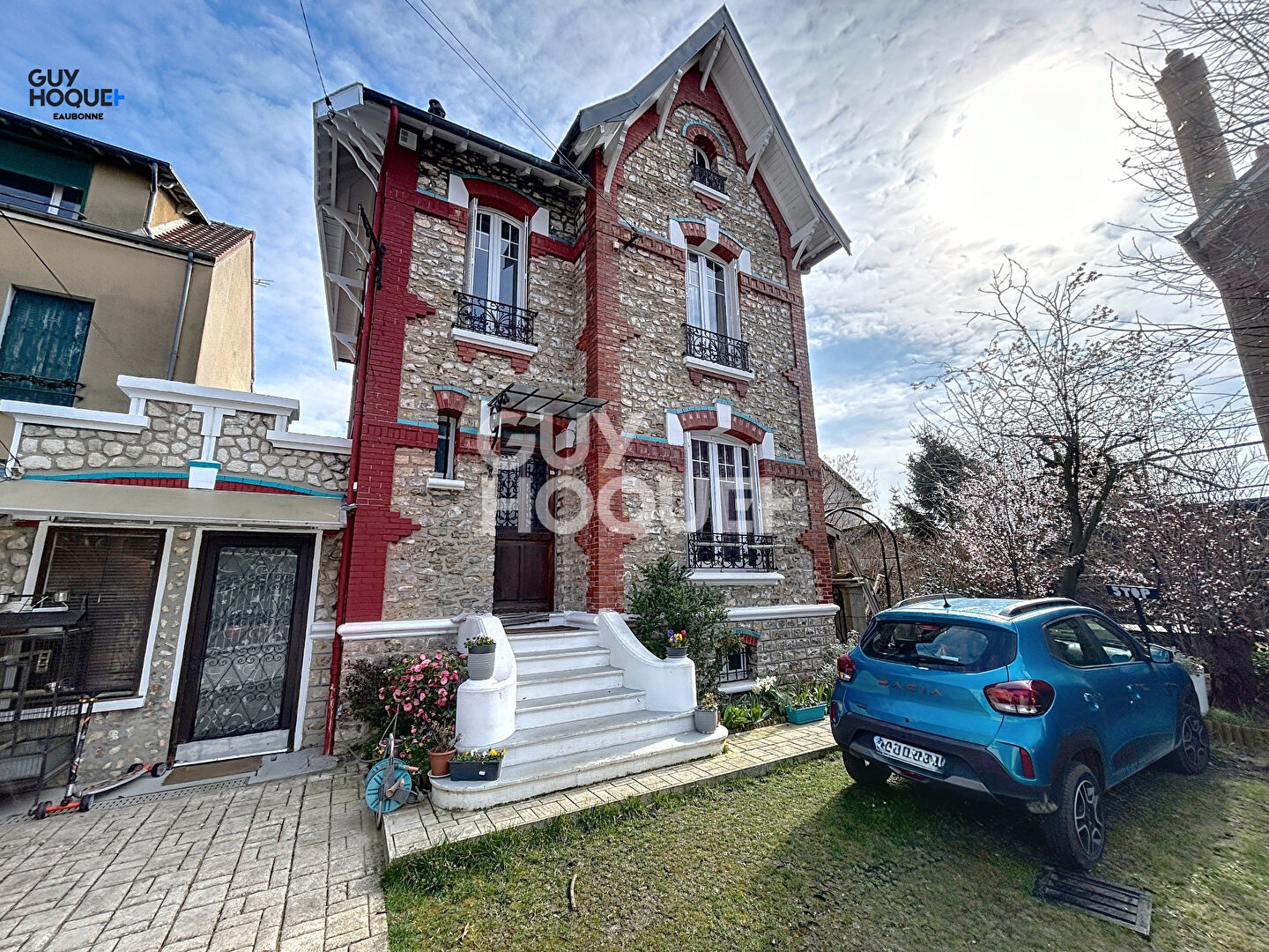 5 min Gare Ermont-Eaubonne : Maison 6 pièces 159 m2  - 4/5 chambres + bureaux + studio et salle de sport