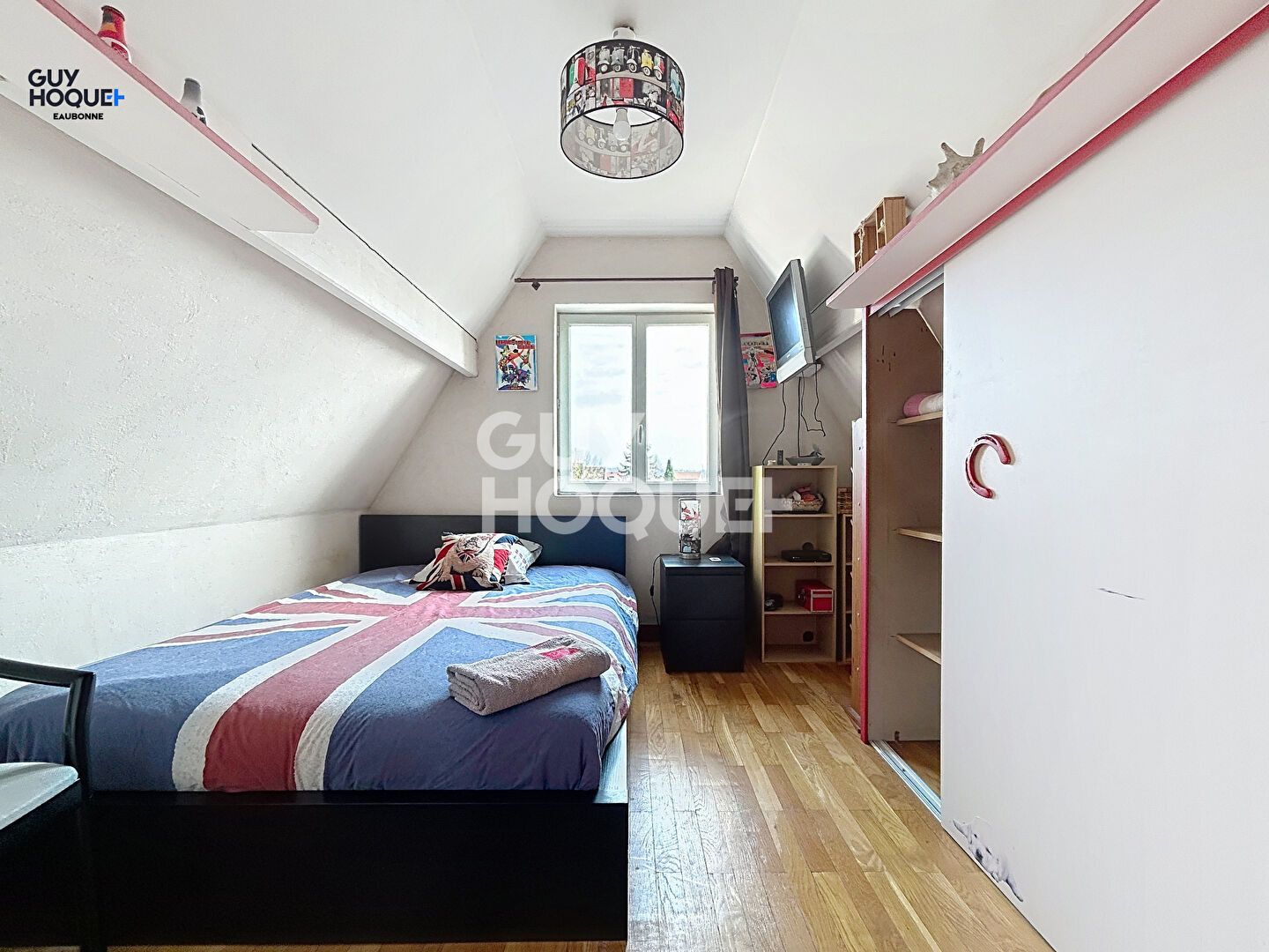 5 min Gare Ermont-Eaubonne : Maison 6 pièces 159 m2  - 4/5 chambres + bureaux + studio et salle de sport