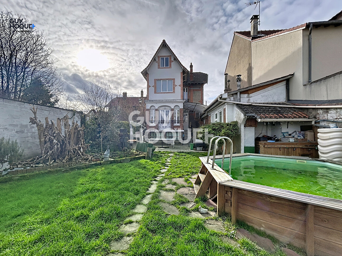 5 min Gare Ermont-Eaubonne : Maison 6 pièces 159 m2  - 4/5 chambres + bureaux + studio et salle de sport