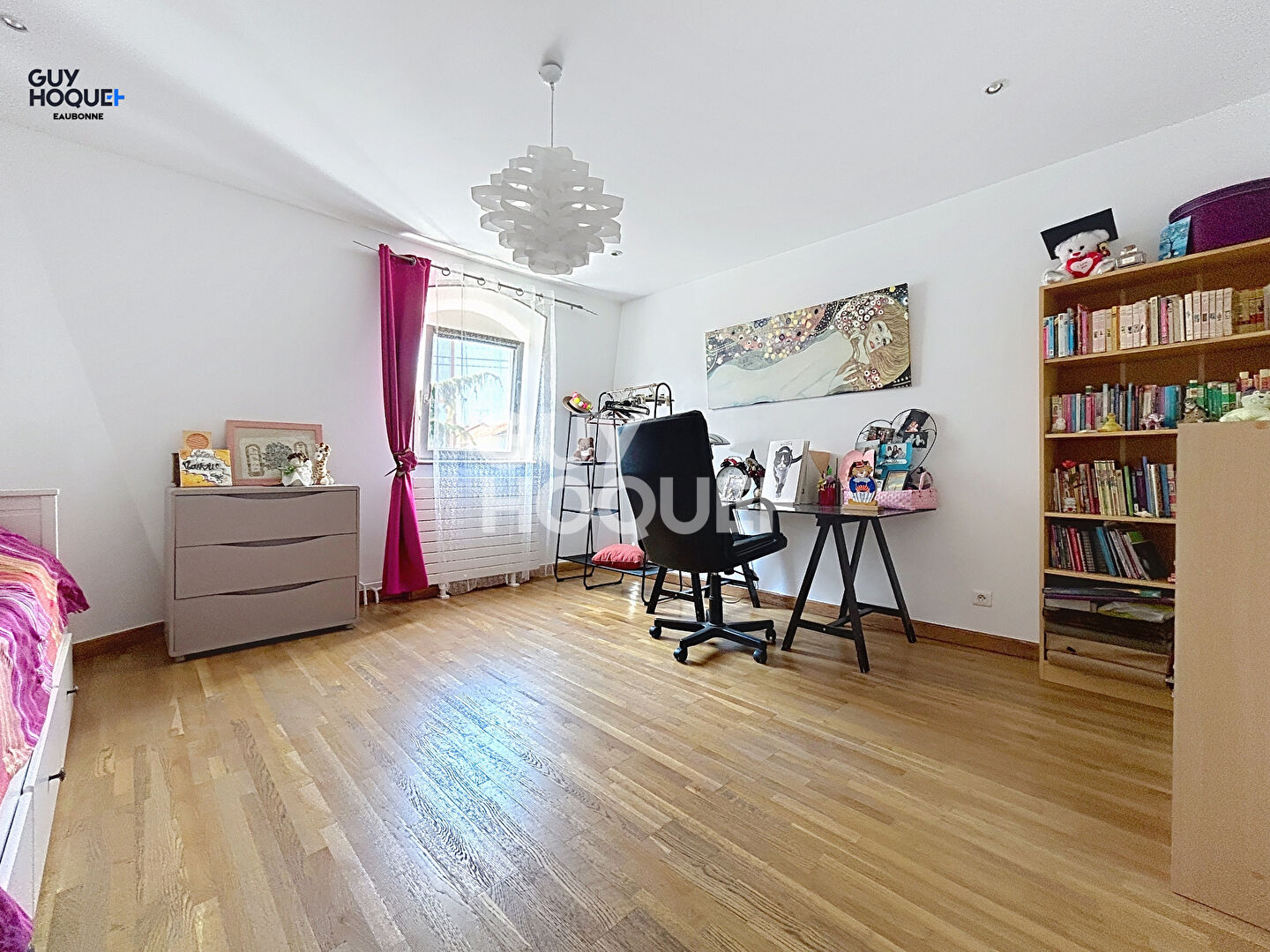 5 min Gare Ermont-Eaubonne: Maison MANSART de 186m² - 4/5chambres - Terrain de plus de 650m² proche écoles et commerces!