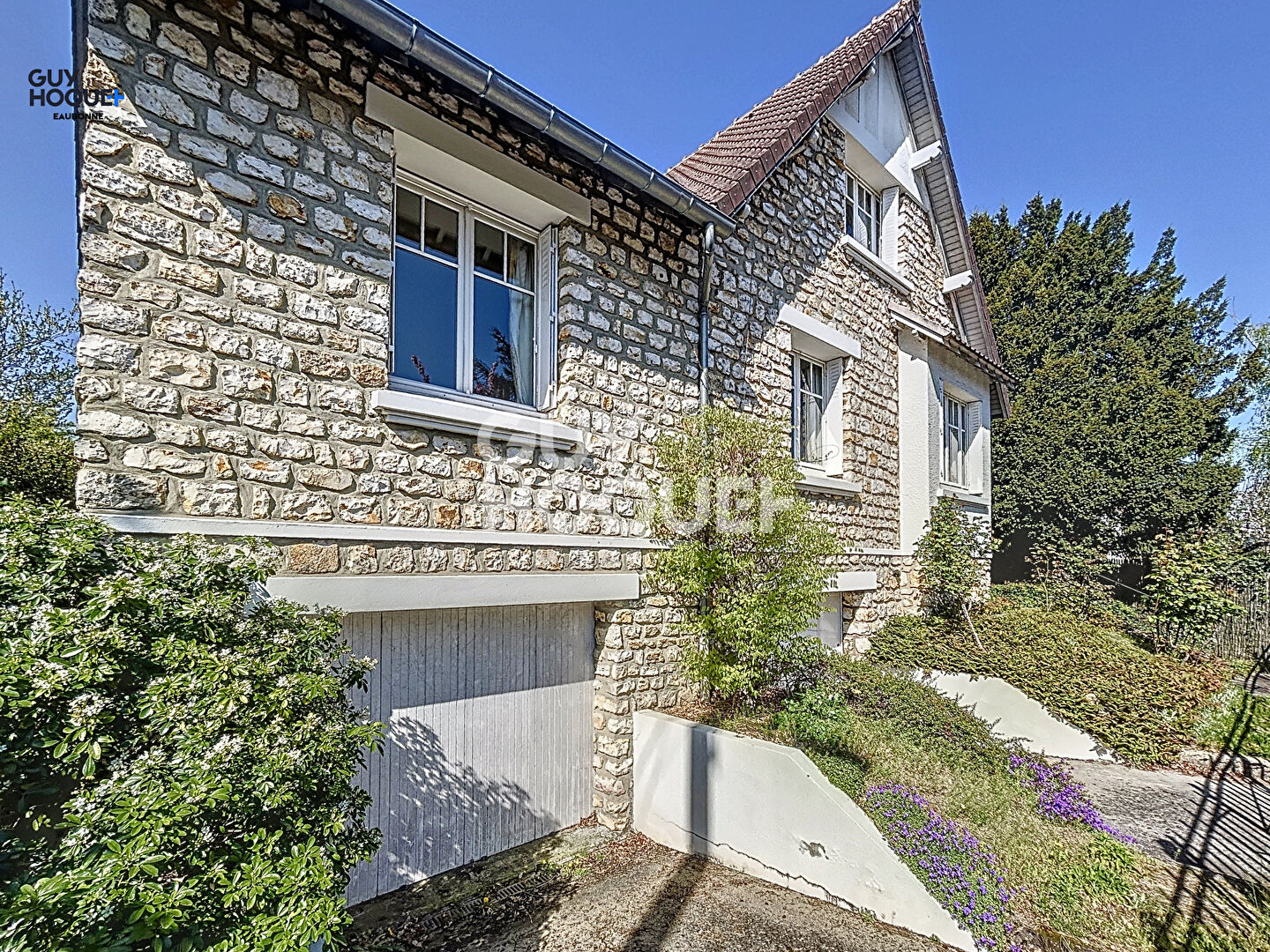 Quartier Cerisaie-Jean Macé: A 10 min gare et à 5min des écoles - Maison 112m² - 3 chambres- avec sous-sol total- Terrain 500m²