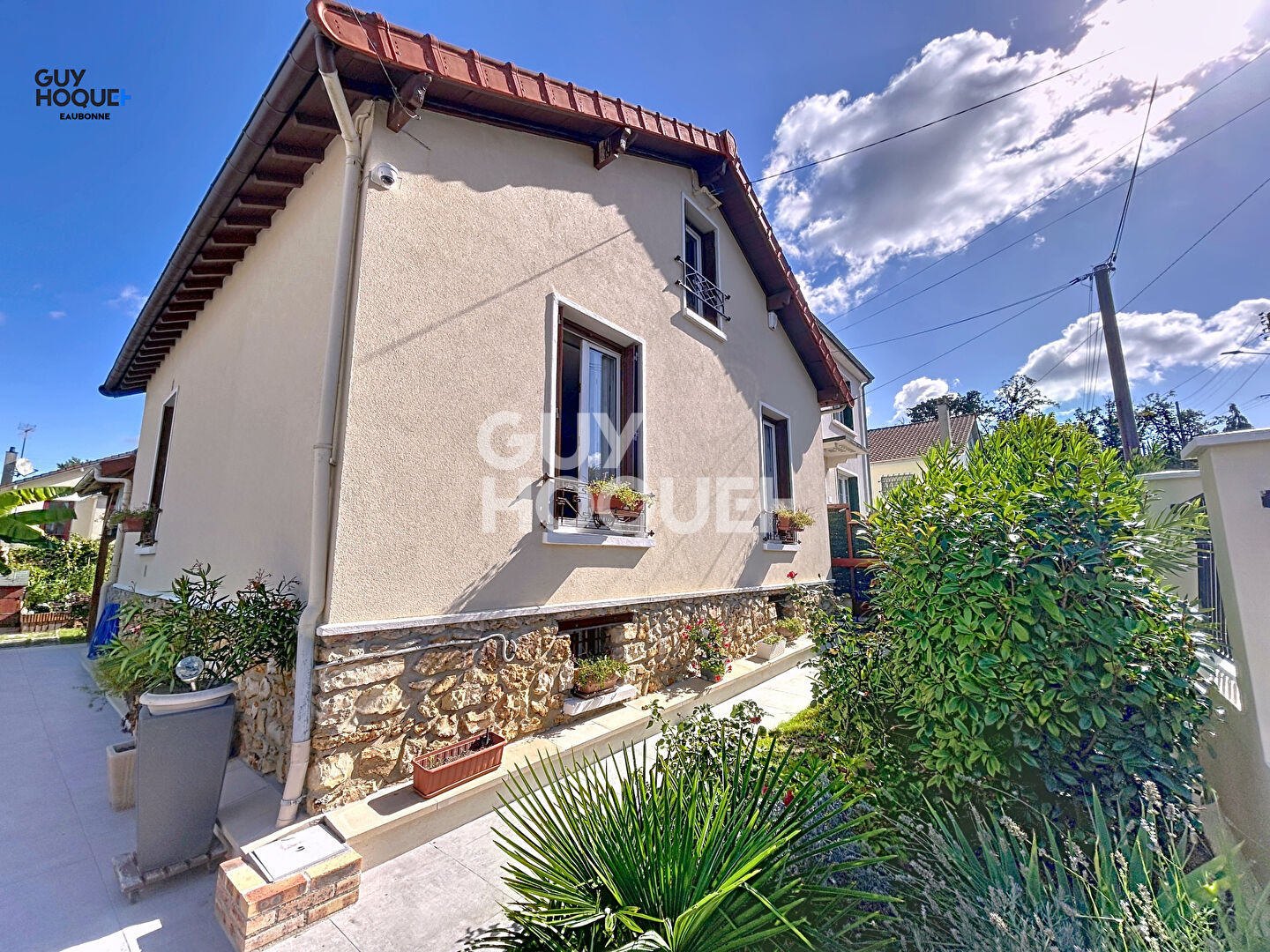 Maison 5 pièces - 3 chambres de 76m² (108m² de surface utile)+ sous-sol total- Quartier Résidentiel très calme- terrain de 359m²