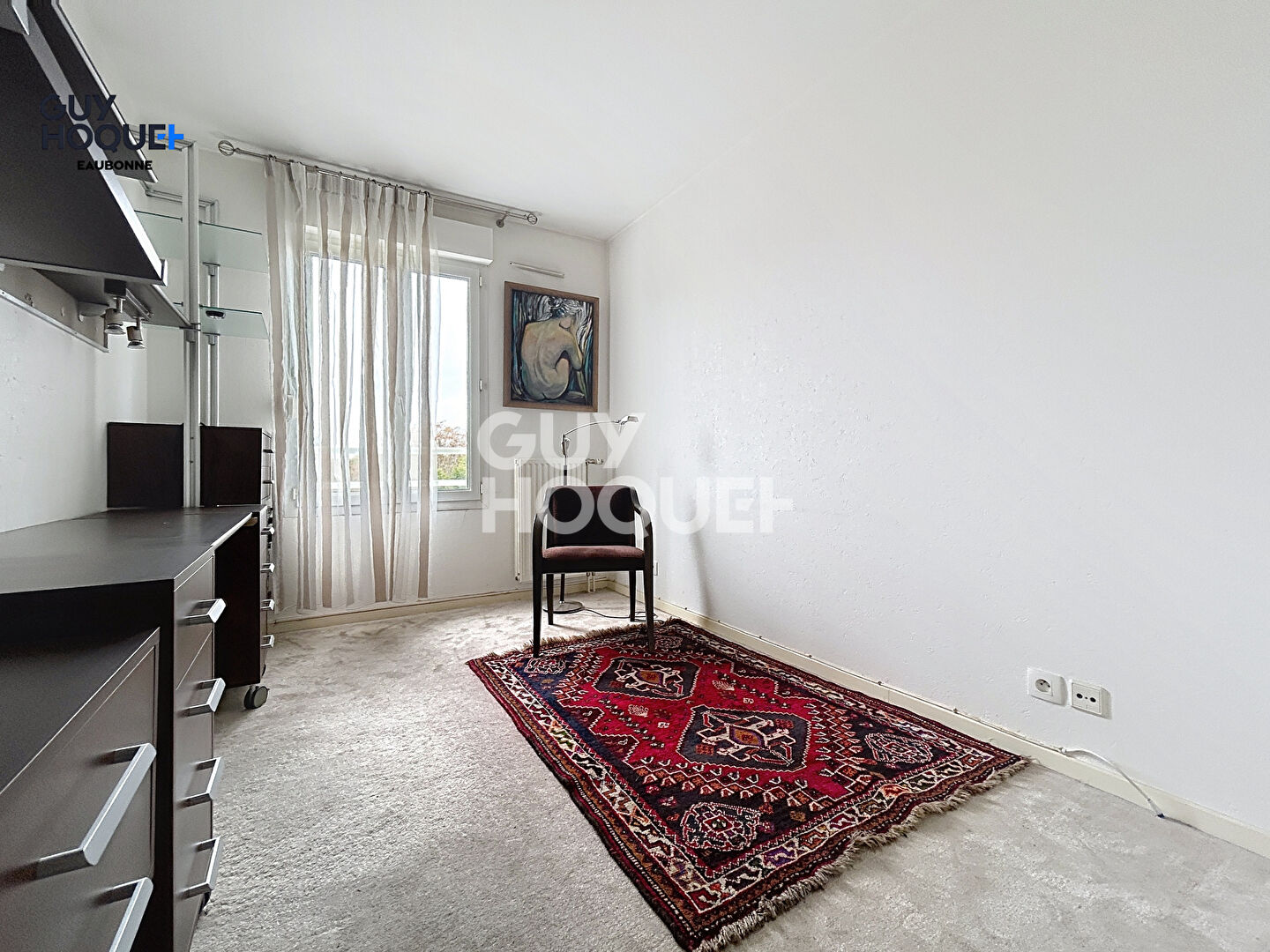 EAUBONNE Appartement 4 pièces 2/3 chambres 80m² avec Balcon - une cave et un double Box automobile