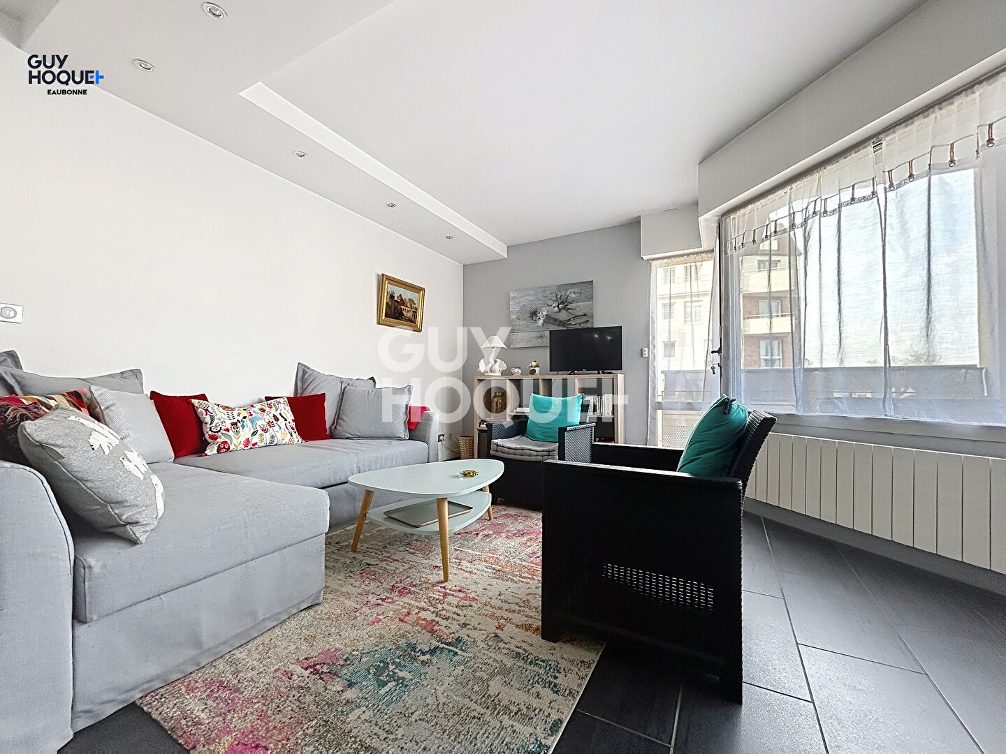 Appartement 2 pièces 48.3m²  ( DPE en C ) avec balcon 4m² + cave et parking en parfait état : Centre-ville d'Eaubonne