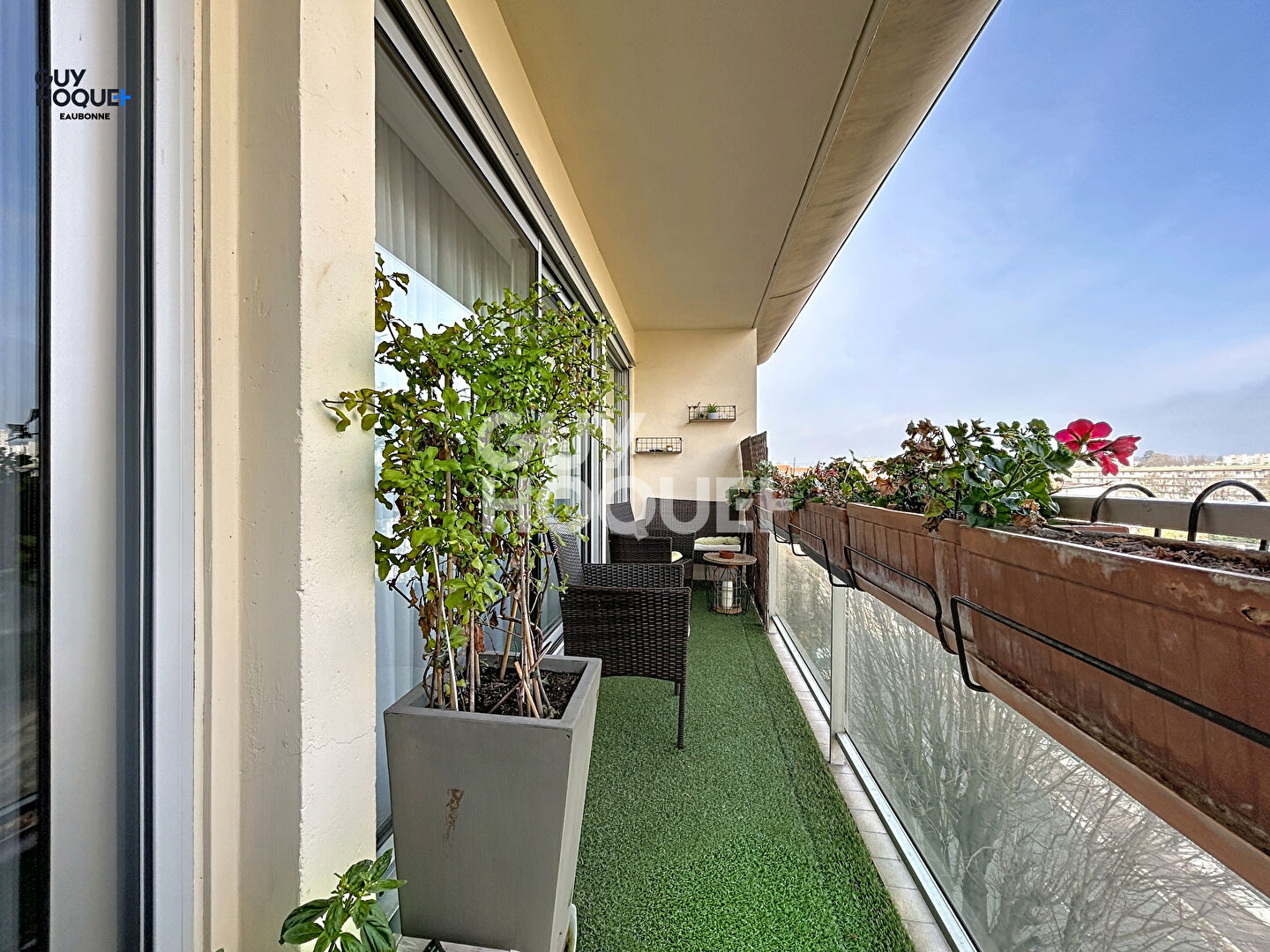 10 min Gare Ermont-Eaubonne :Appartement  DERNIER ETAGE :4 pièces de 81m² de 2/3 chambres - Quartier PAUL- BERT à Eaubonne