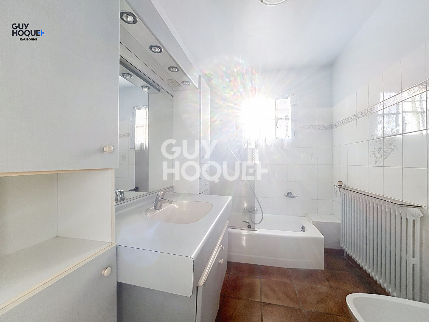 Maison - T6 - 4 chambres + bureau - Sous-sol total