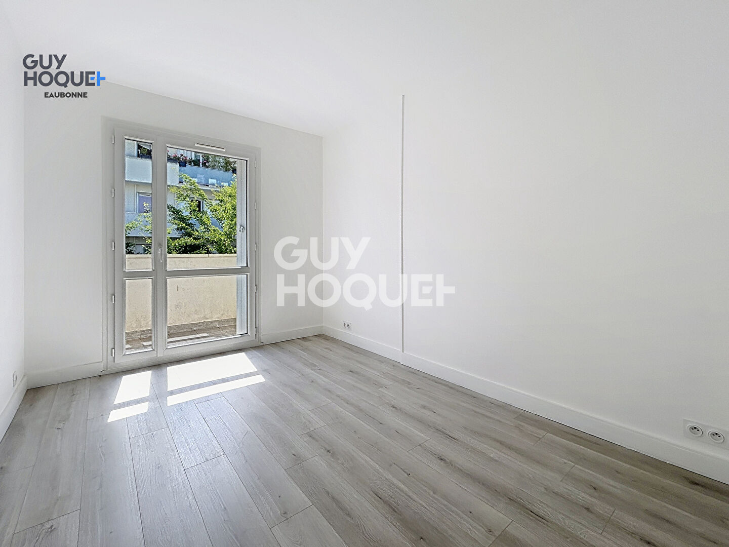 APPARTEMENT F4 - 3 Chambres - 5 Minutes Gare du Champs de Courses (Ligne H)