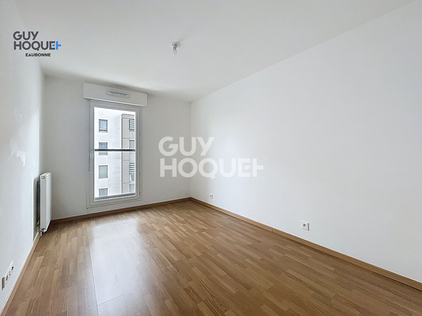 F3 - 1 Minute de la GARE ERMONT - EAUBONNE + Parking en sous-sol