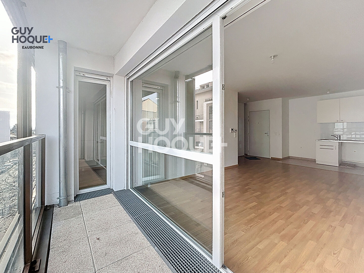 F3 - 1 Minute de la GARE ERMONT - EAUBONNE + Parking en sous-sol