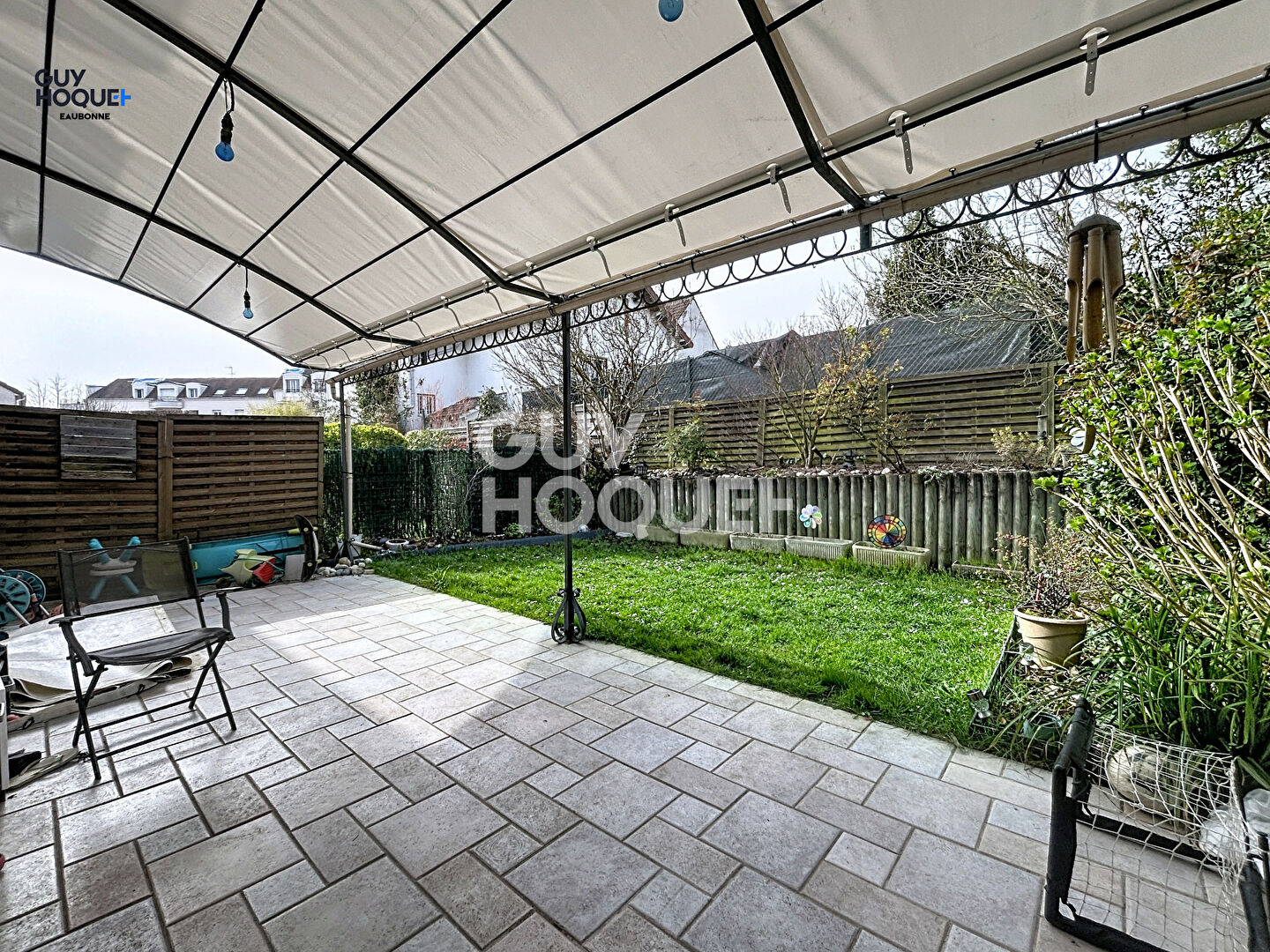 EAUBONNE Quartier pavillonnaire ! Pavillon 96m² avec 3 chambres et garage.