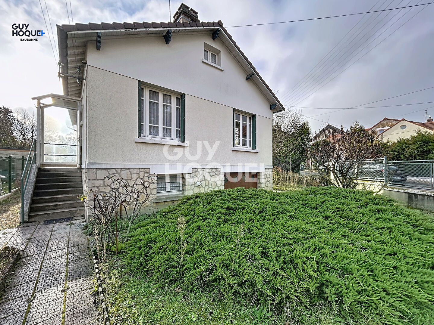 Eaubonne - Cerisaie-Jean Macé- Maison indépendante avec 3 chambres + sous-sol et grand terrain