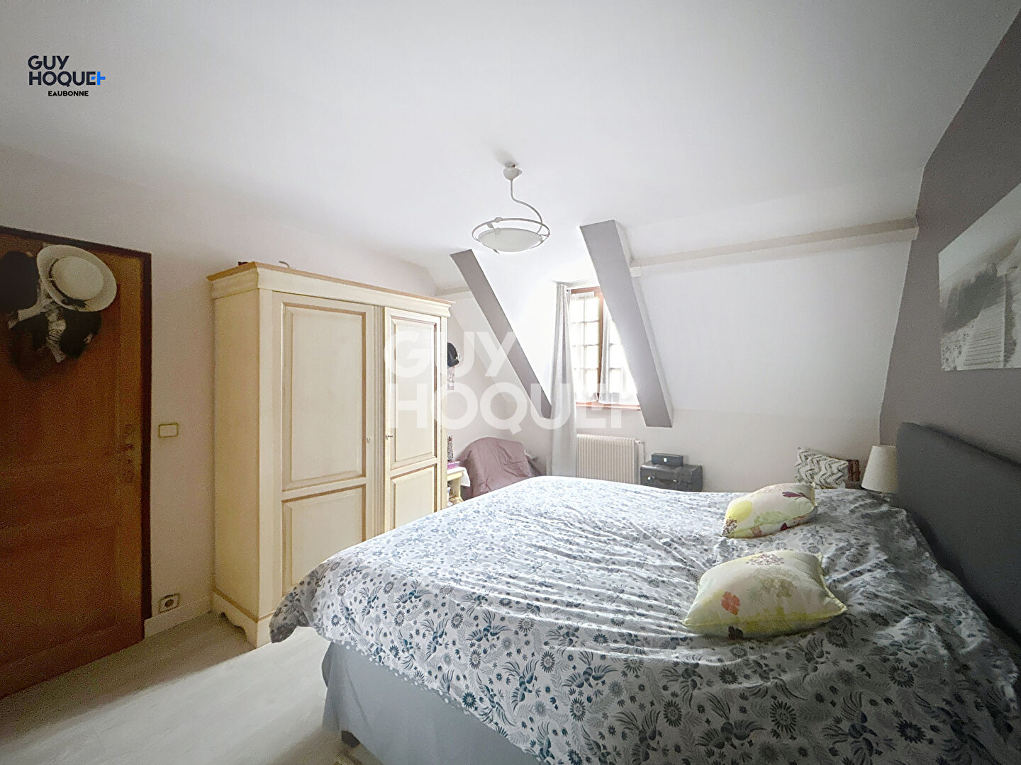 Maison Familiale- centre-ville  - 6 pièces + 2 bureaux