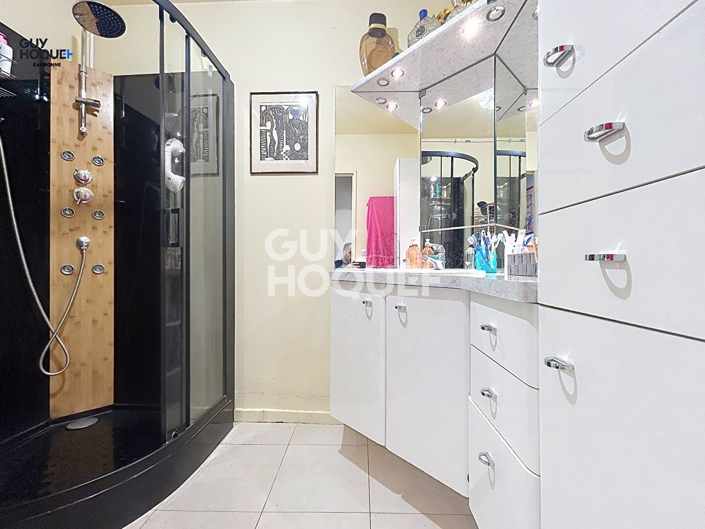 Appartement 5 min Gare ERMONT EAUBONNE- 79m² avec 2 chambres- cour intérieur-un BOX + cave et GRAND Balcon!