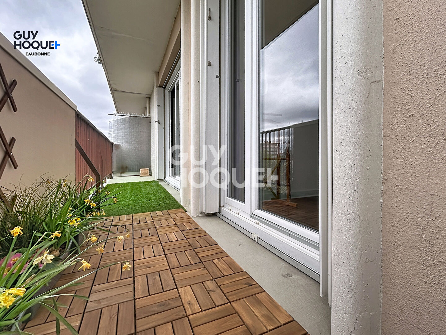 F2 - 10 minutes gare CHAMP DE COURSES - Bon état