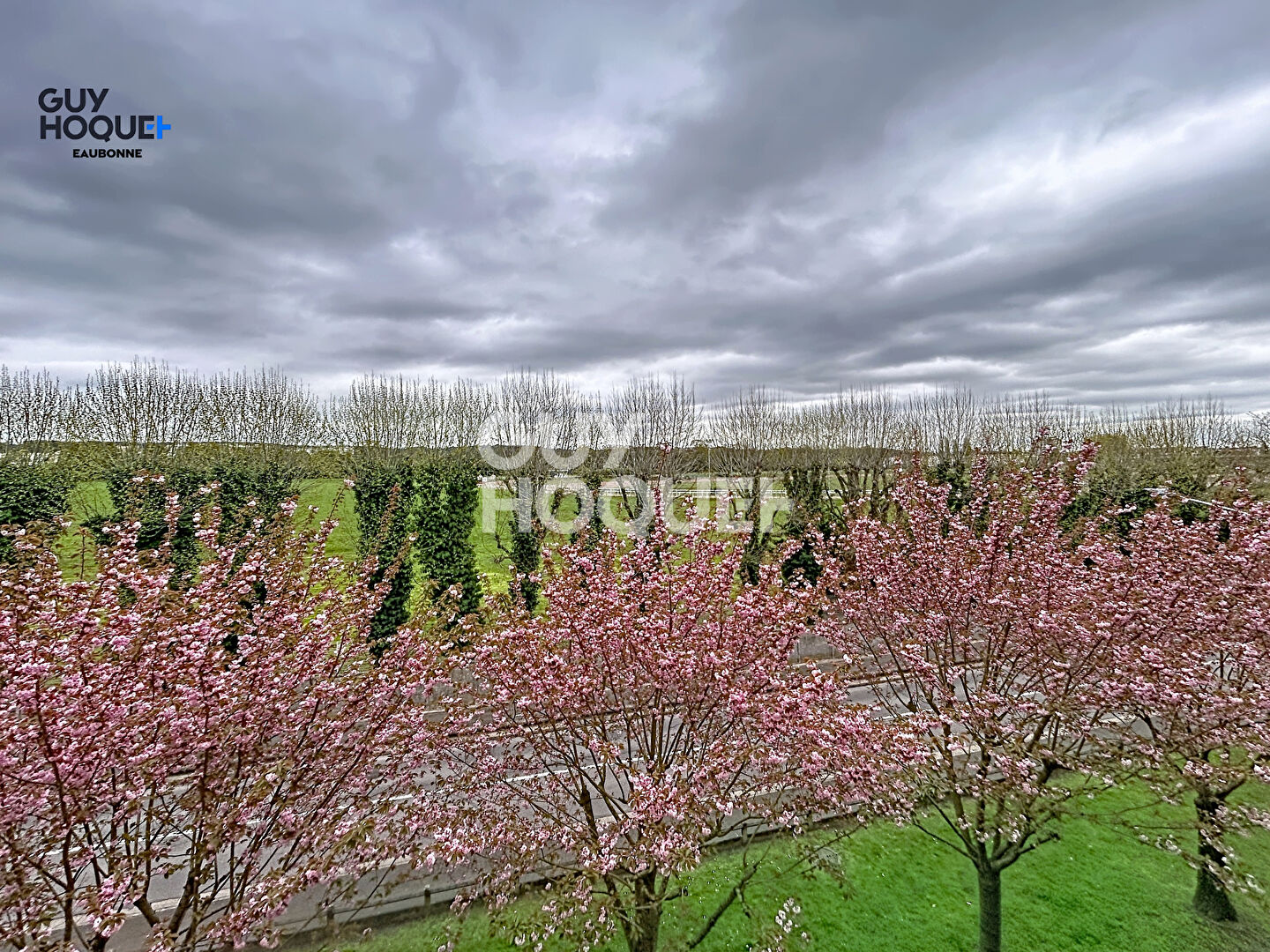 F2 - 10 minutes gare CHAMP DE COURSES - Bon état